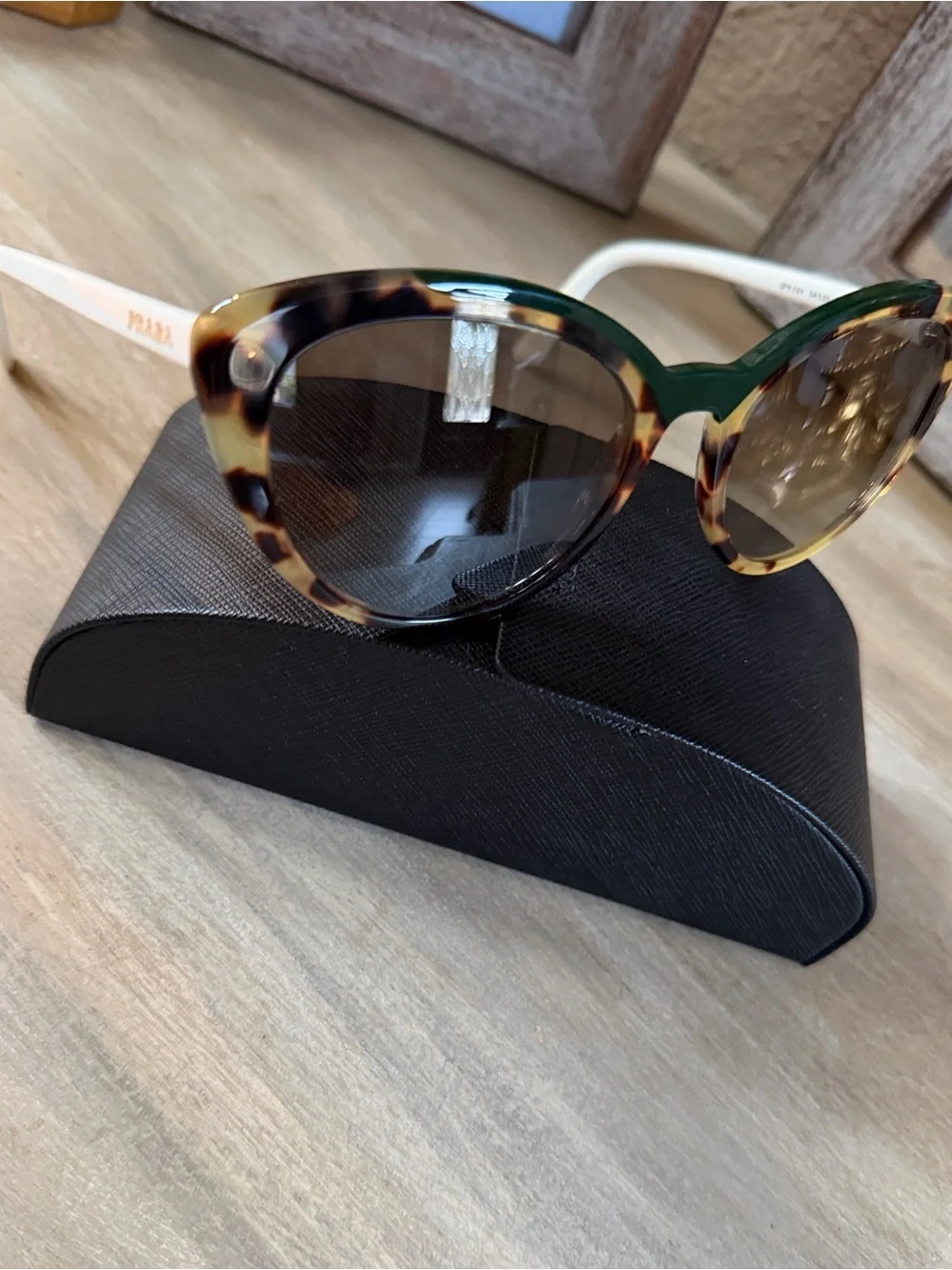 Prada White Tortoiseshell Sunnies  . Excellent cond. w/ case